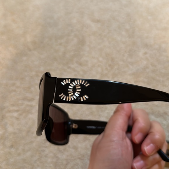Authentic Chanel Sunglasses in Black with crystal rhinestone CC - Picture 9 of 9